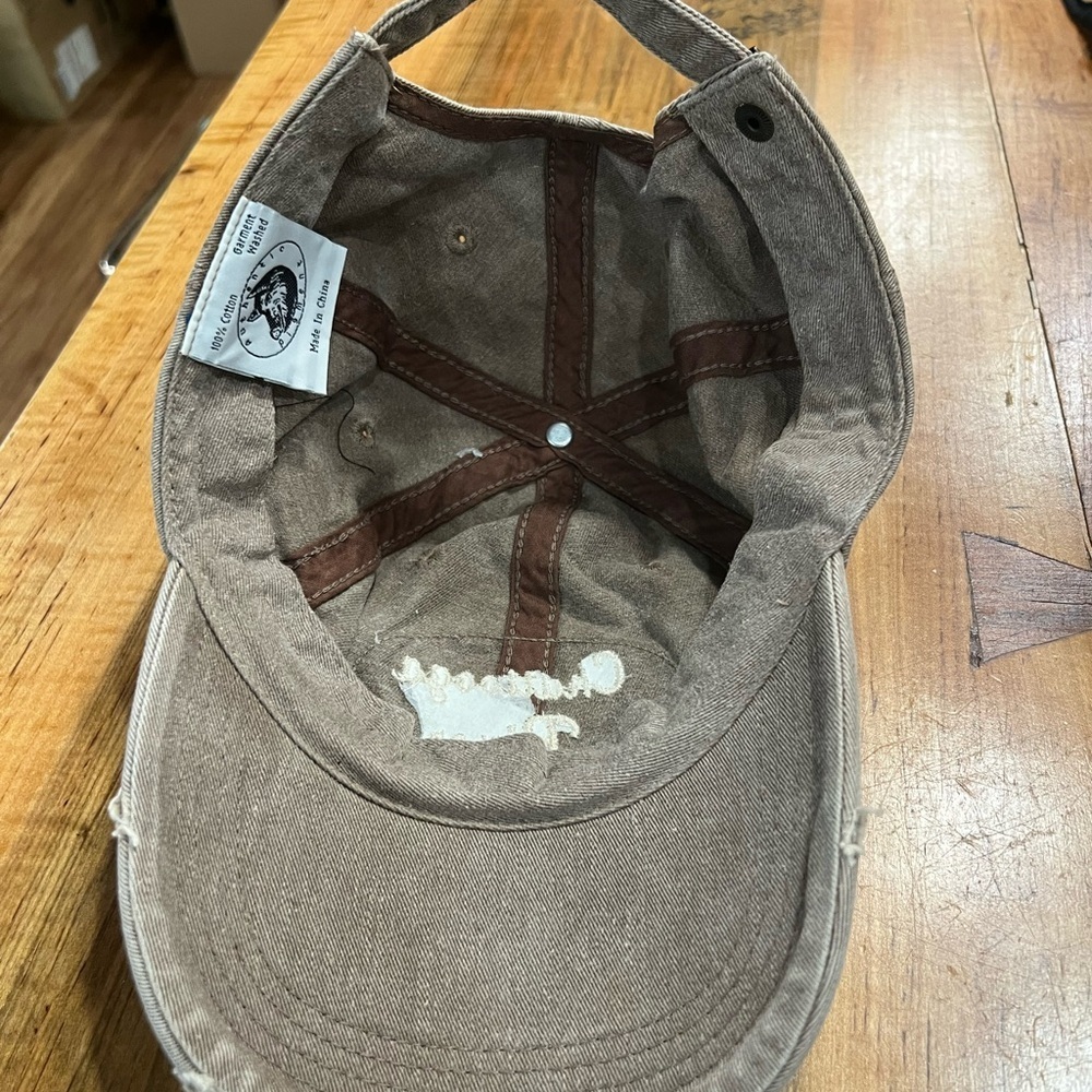 Outback Red Distressed Gray/Beige Cap - Picture 6 of 7